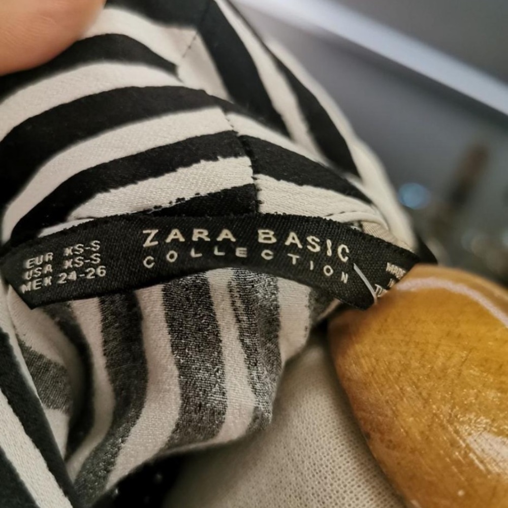 Zara Striped Kimono - Picture 4 of 4